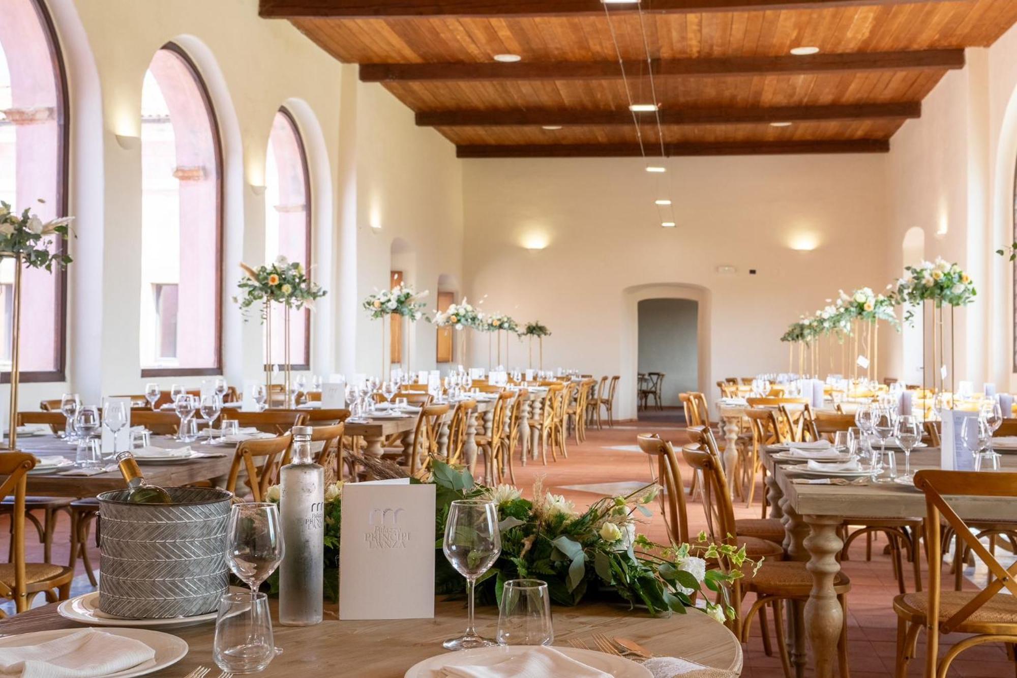 מלון סן ניקולה ארצ'לה Palazzo Principi Lanza מראה חיצוני תמונה